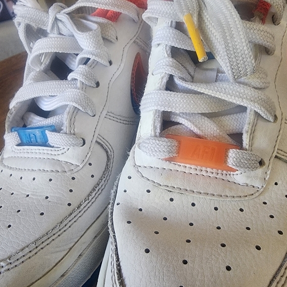 Nike Air Force 1 LV8 GS Offset Swoosh White Red Blue DX1787-100 Kids 4Y - Picture 10 of 15